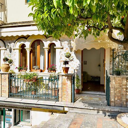 Casa Caterina Apartman Taormina Kültér fotó